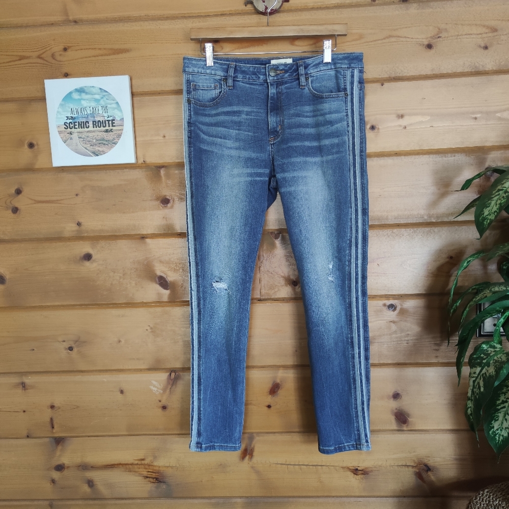 Miss Me 💜 Mid Boho Distress Ankle Skinny Jeans Embroider Tuxedo Stripe 29 X 27"
